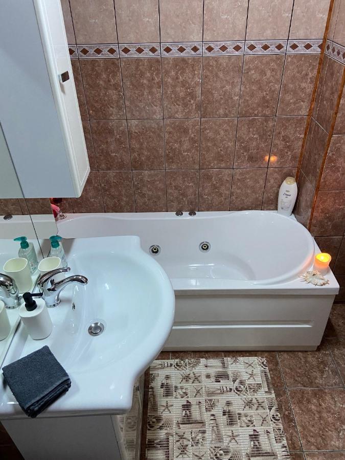 Daniela'S Apartaments Сигишоара Екстериор снимка